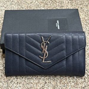 ❌SOLD❌YSL LOU LOU WALLET NAVY BLUE with silver hardware comes in full kit